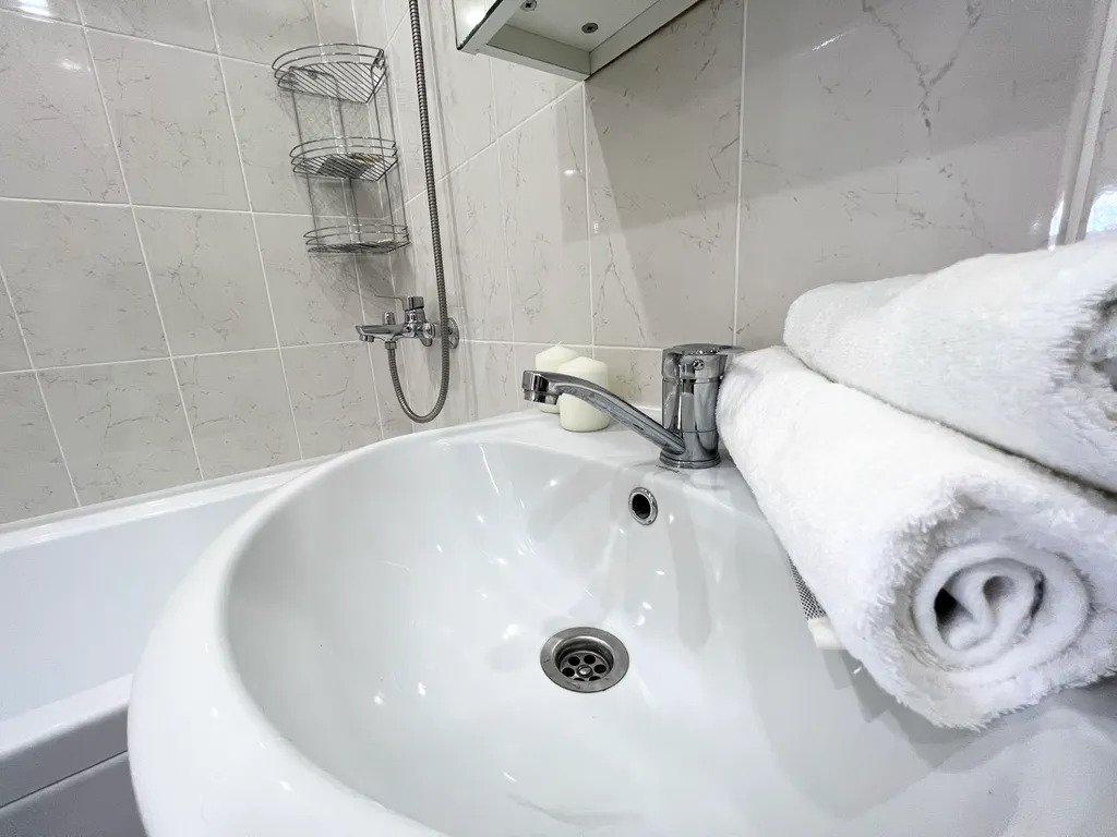 Комфортабельная 3-к квартира в новом доме на Тульской