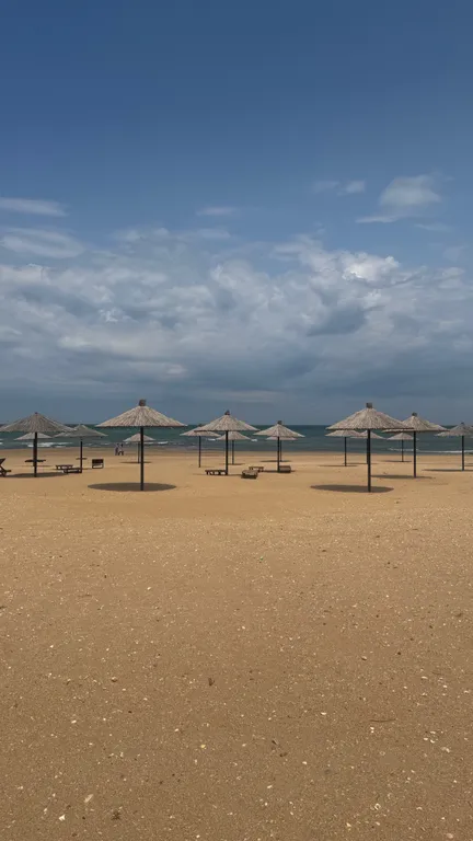 Дом у моря с видом на море