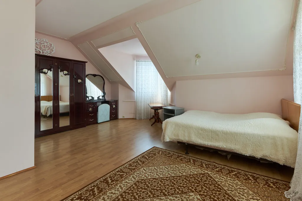 Уютный коттедж с бассейном и сауной