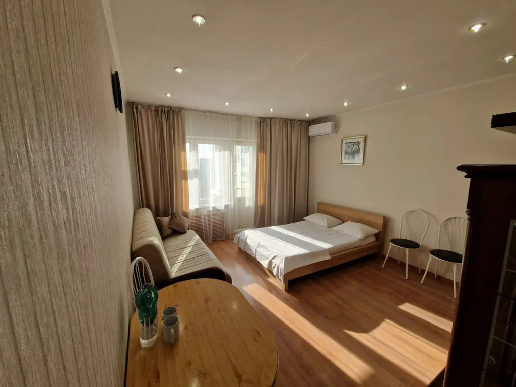 Квартира Студии 35кв. м до 4 человек — аренда посуточно в Новокузнецк