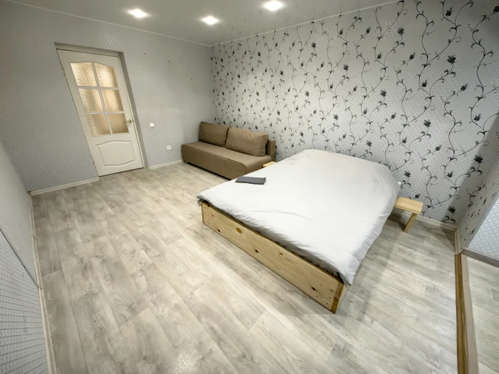 Вместительная трёхкомнатная квартира на набережной