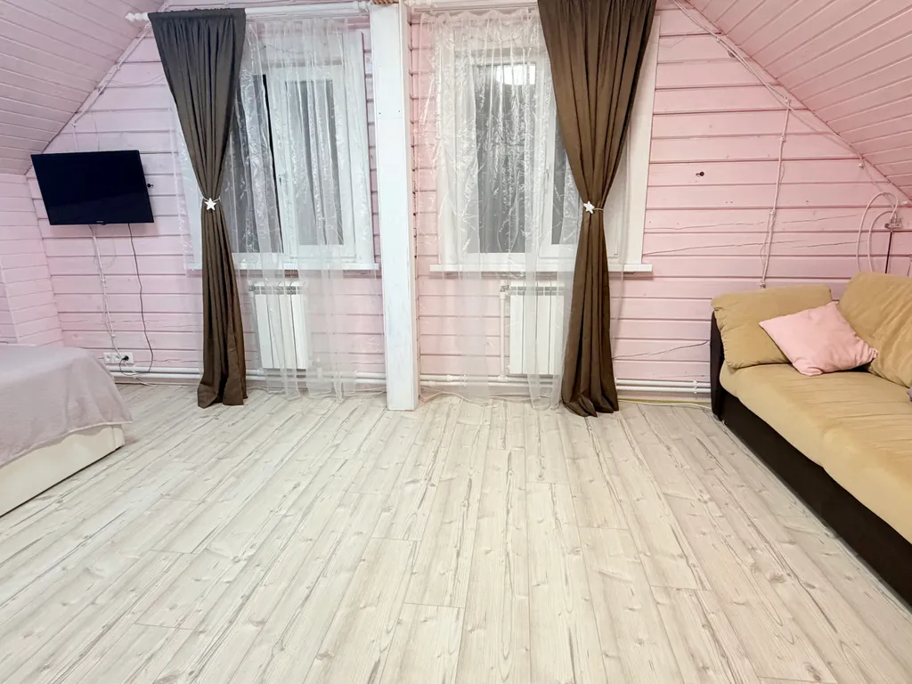 Уютный семейный дом с баней