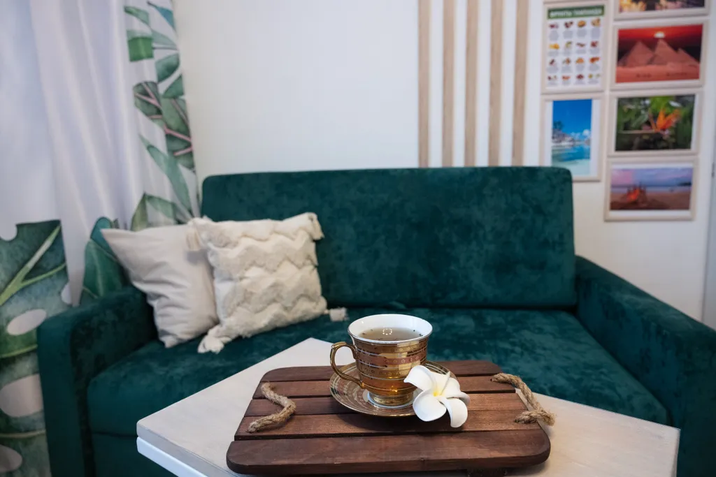 Уютная квартира с большим аквариумом