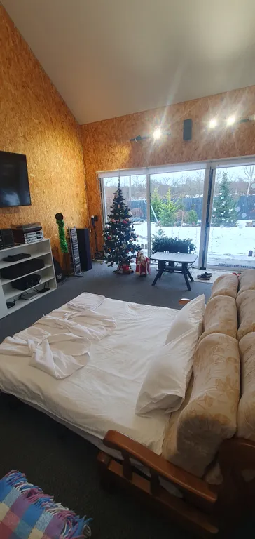 Коттедж FLIGELMUZ (Загородный Музыкальный Флигель). — Северская