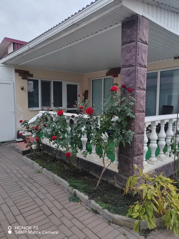 Уютный дом в Мостовском