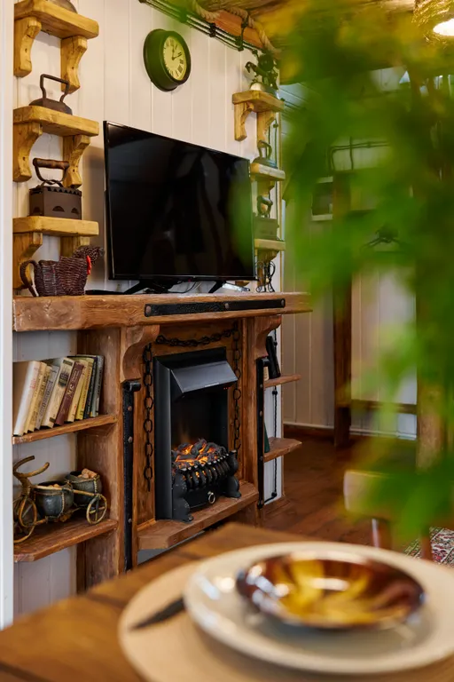 Дом номер 12 категории Люкс с электрокамином и двумя санузлами