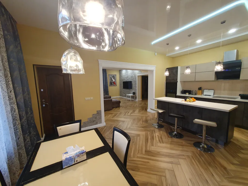 Дом для комфортного загородного отдыха в лесу рядом с морем