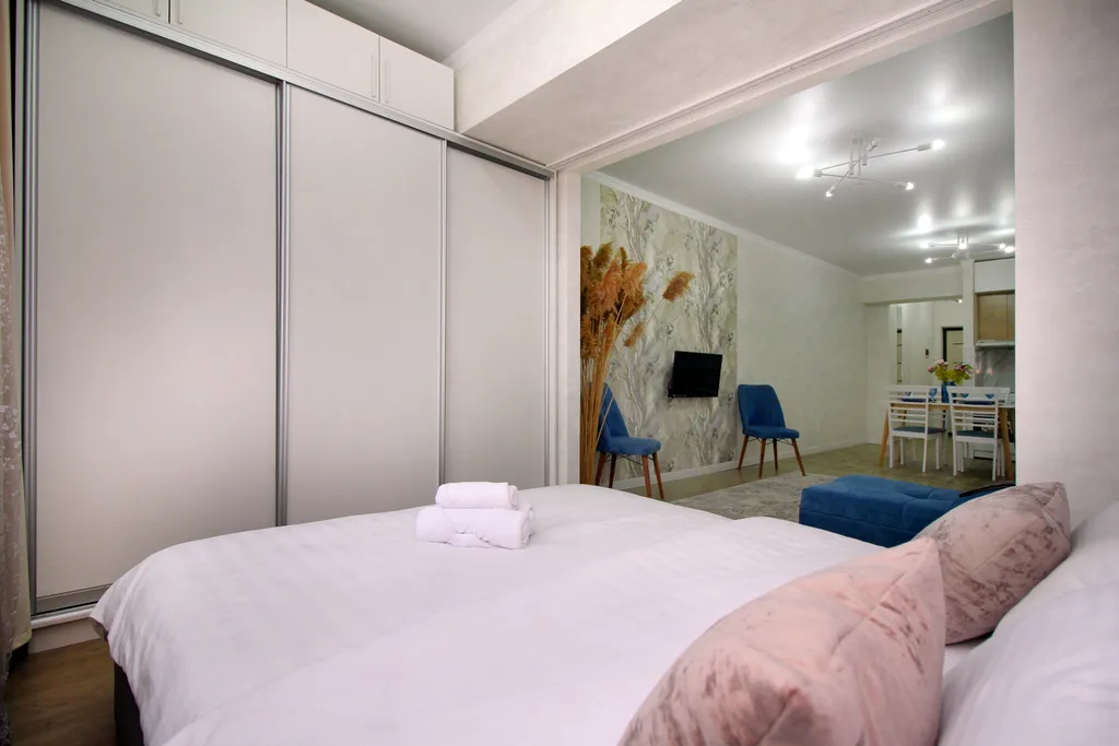 Квартира Светлая студия в Молодежке — Алматы