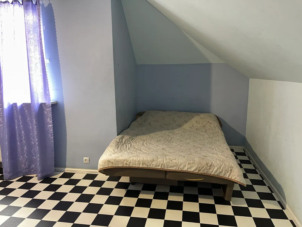 6-комнатный Дом