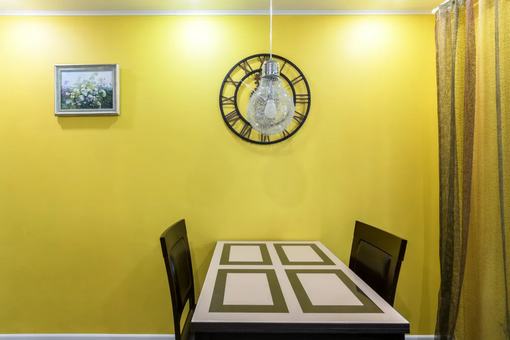 Яркая квартира недалеко от центра