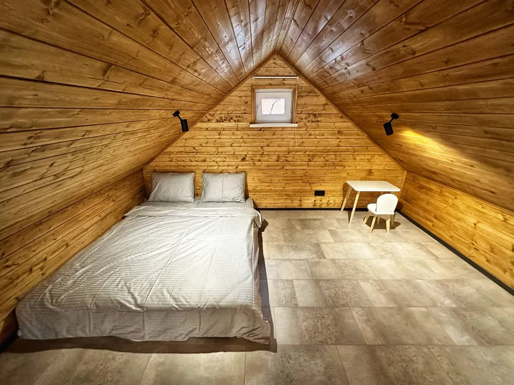 Барн-хаус 1 с чаном и сауной в сосновом лесу