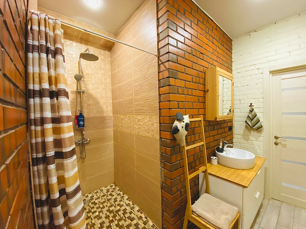 Коттедж Большой дом в лесу — Запорожское