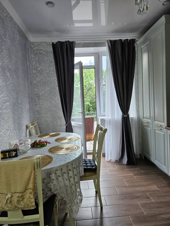 Шикарная квартира рядом с аэропортом, жд вокзал, экспоцентр