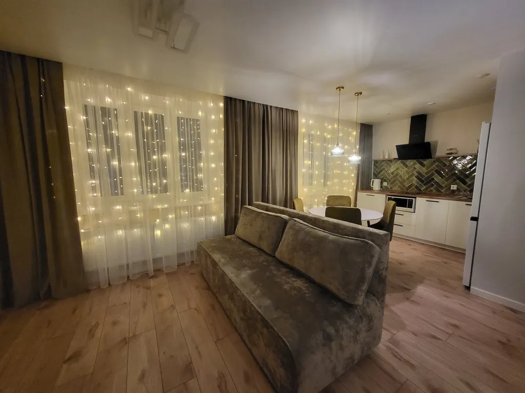 Ждем в гости в нашу уютную квартиру! В квартире все абсолютно новое.