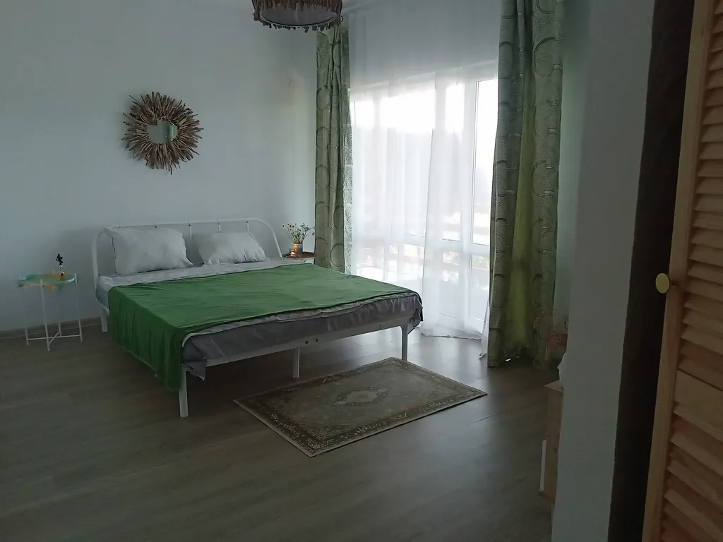 Новый дом с видами на море для приватного отдыха