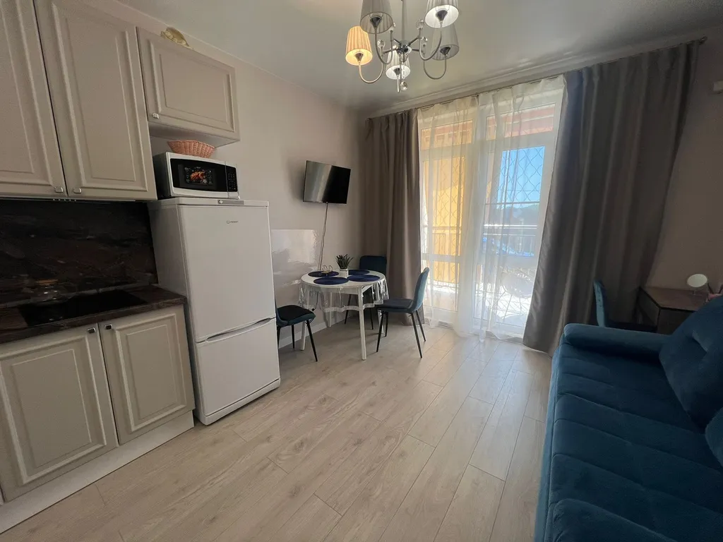 292 евродва с бассейнами на 6 человек