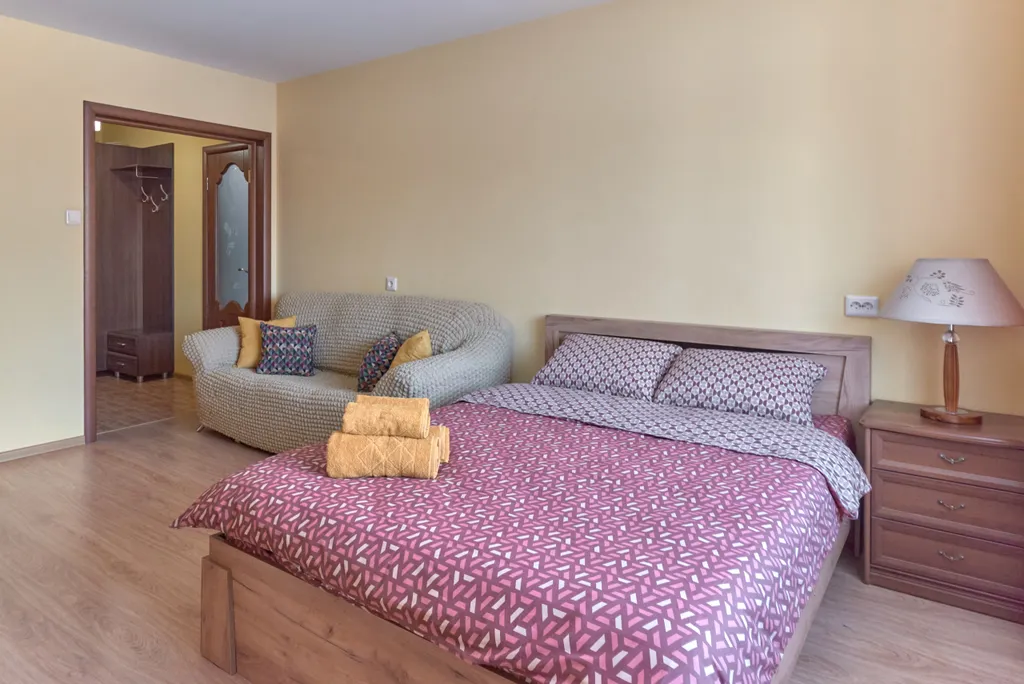 1-ком. кв-ра на Киевской, 70/3, № 2 рядом с НИИ Кардиологии