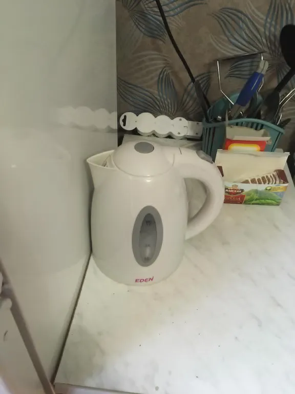 Квартира со свежим ремонтом около субра