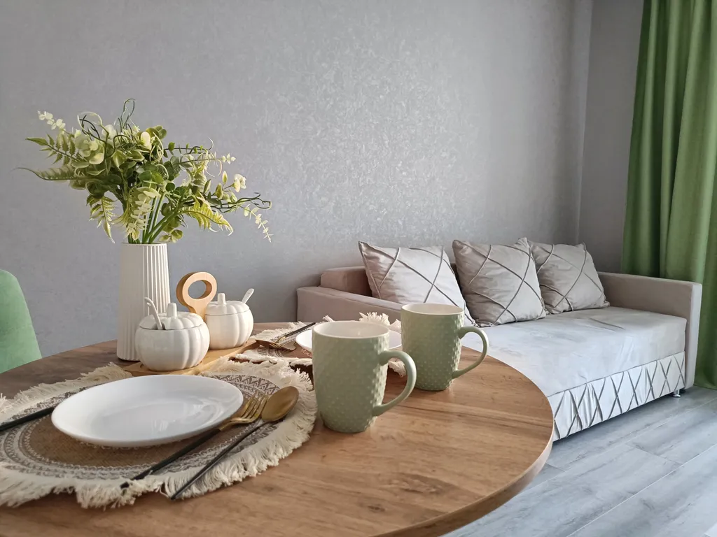 Светлая квартира рядом с ТЦ «Премьер» от Kravc Group