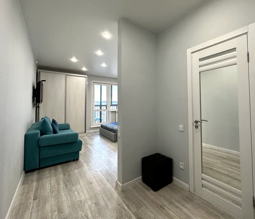 Студия 17 этаж с видом на город, не берем оплату за финальную уборку