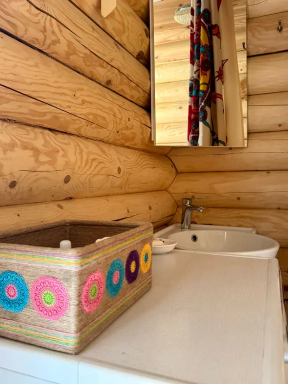 Домик с баней Азазель в лесу