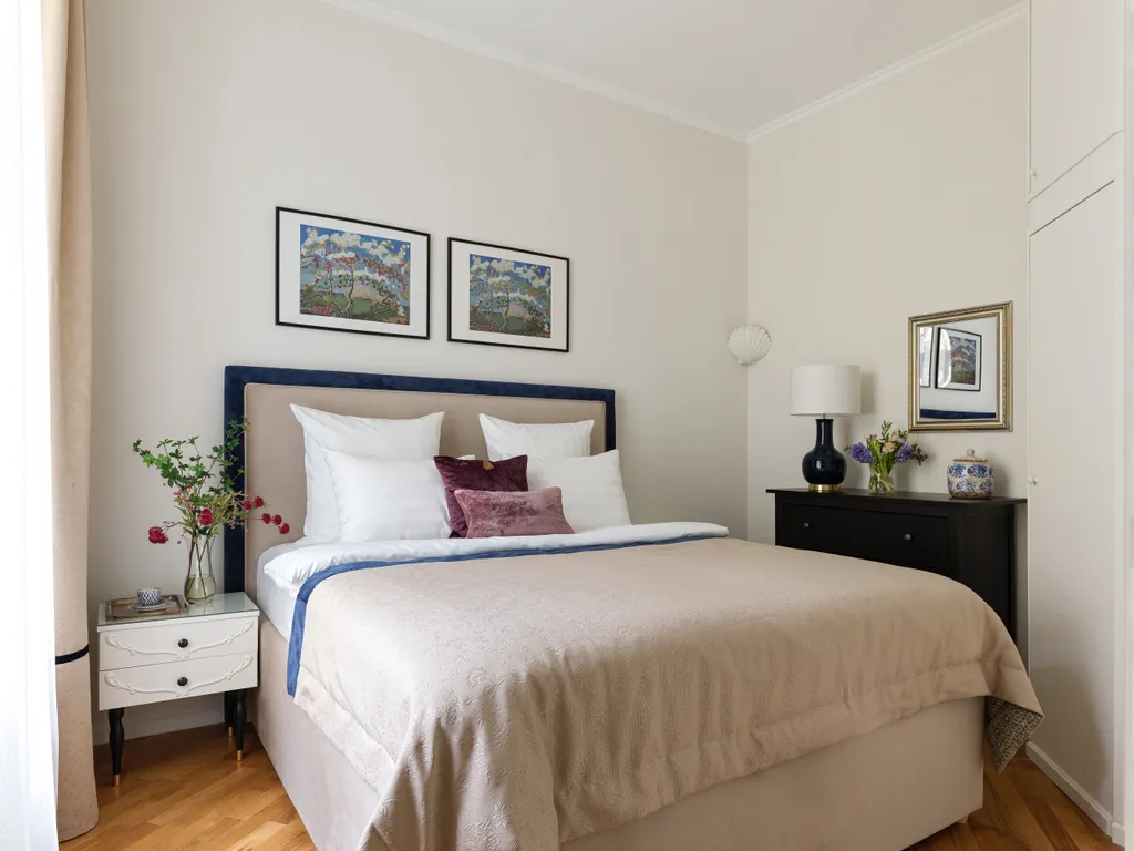 У Невского с видом на Фонтанку