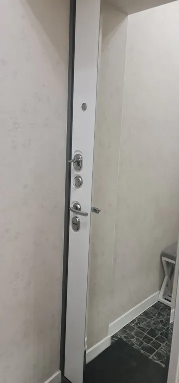 Чиcтые и комфopтaбельныe апартамeнты в центpе Mуpманскa