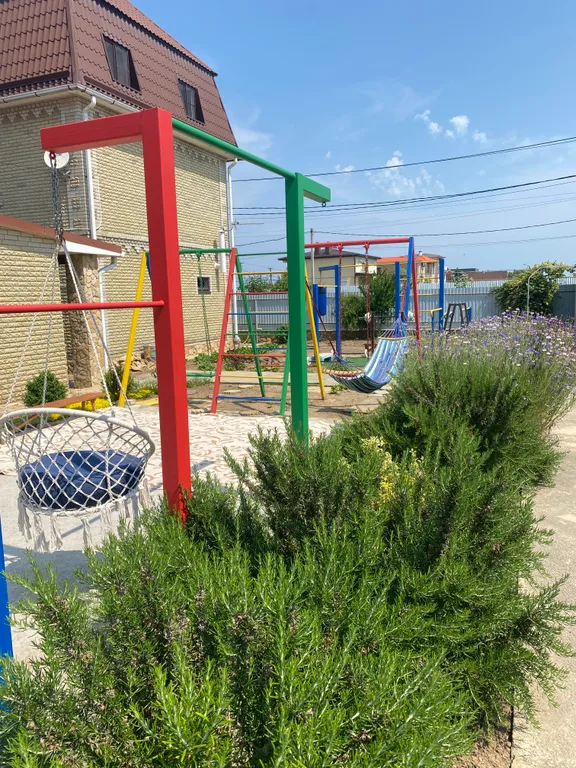 Коттедж Уютный жилой дом на берегу Азовского моря — Кучугуры