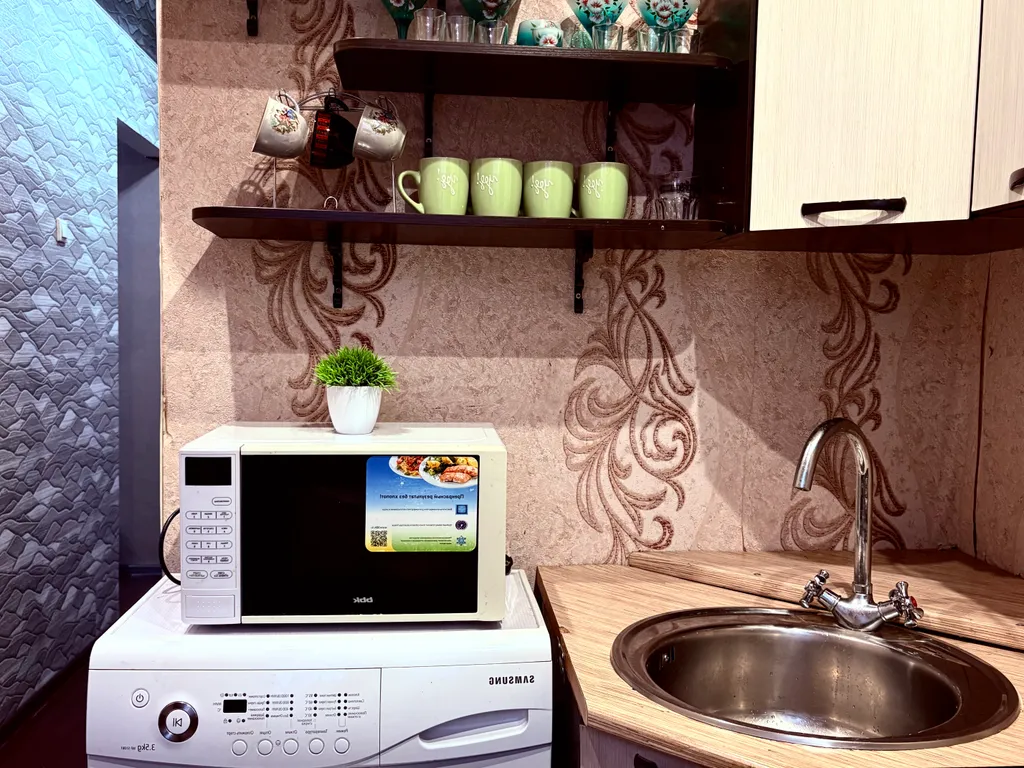 Уютная квартира в Красноармейском районе, клиника зрение