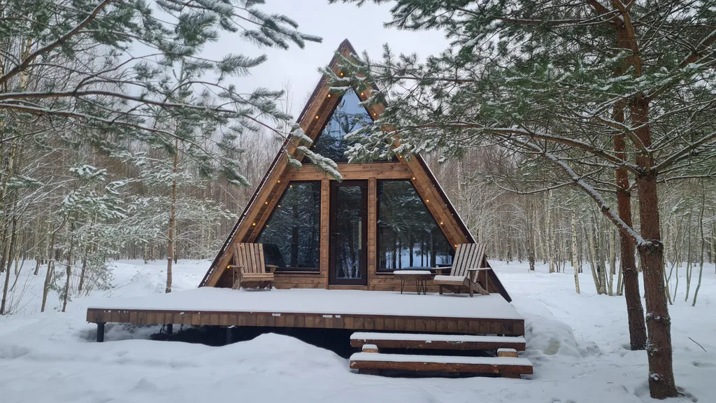 Домик в лесу Волчье логово