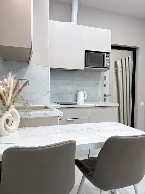 Дизайнерские апартаменты на Степана Повха