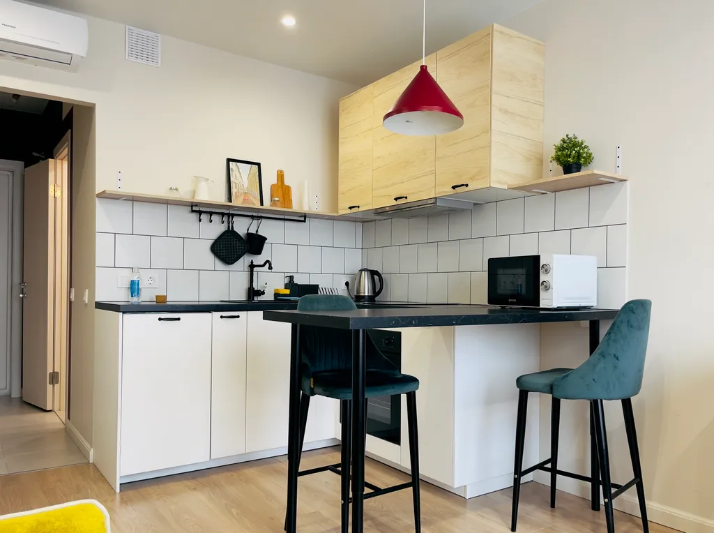 Прекрасная стильная студия