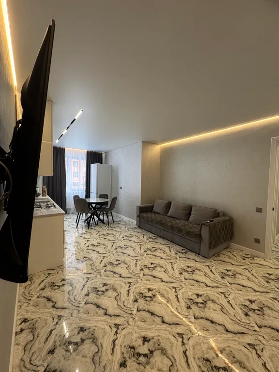 Квартира с дизайнерским ремонтом и видом на горы