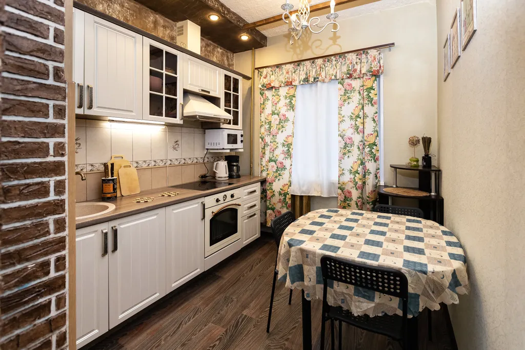 4-комнатная Квартира