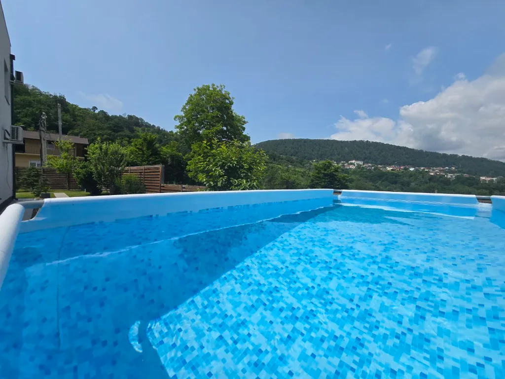 Коттедж Уютный дом для дружной семьи — Барановка