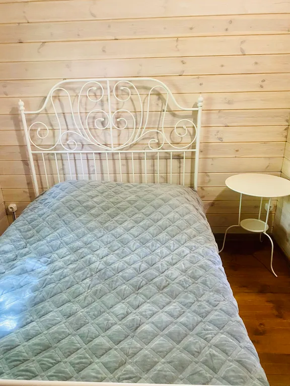 Дом у озера на Селигере