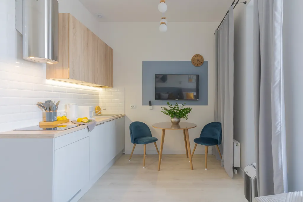 Новый дом, центр города - Квартира с модным интерьером