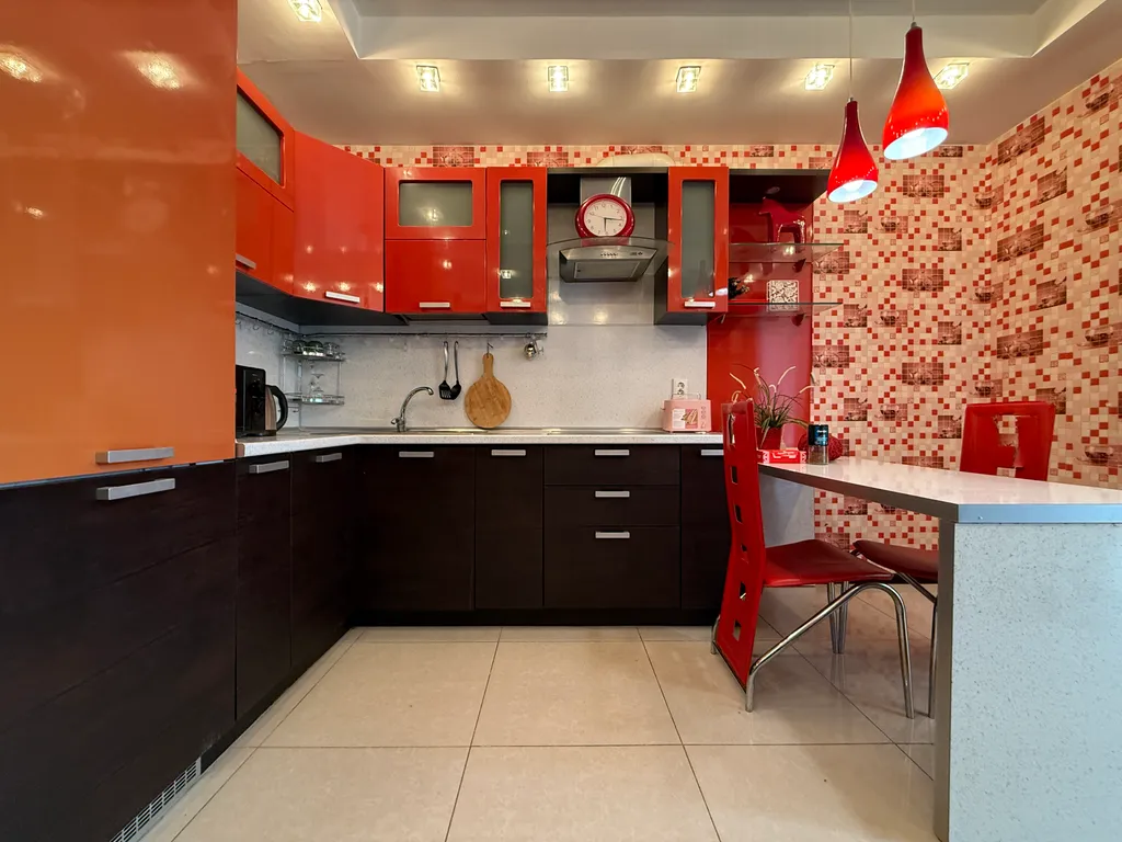 Тут хорошо на Сурикова