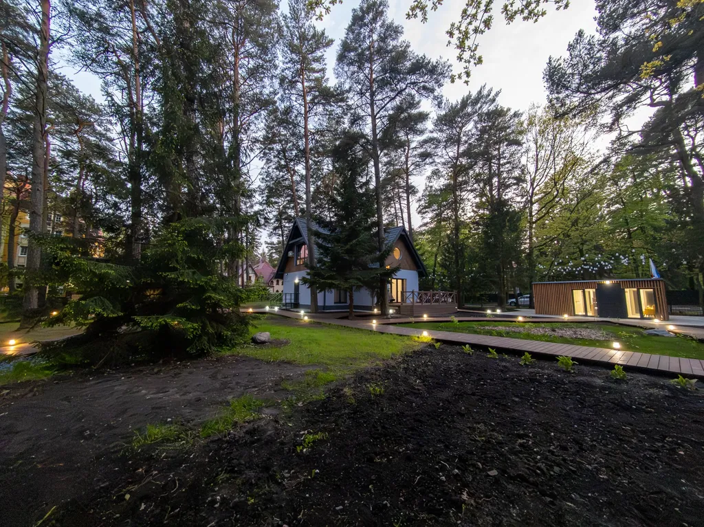 Новые двухуровневые апартаменты в центре Светлогорска