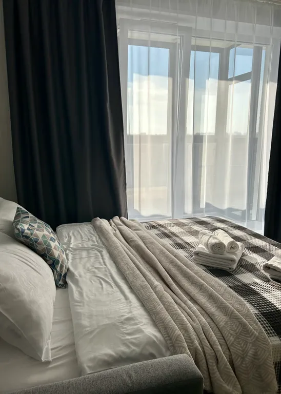 Студия с панорамным видом на Краснопольском проспекте