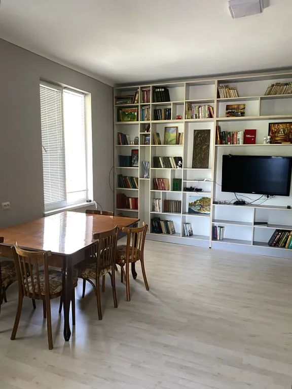 Уютный собственный дом на большую компанию недалеко от моря