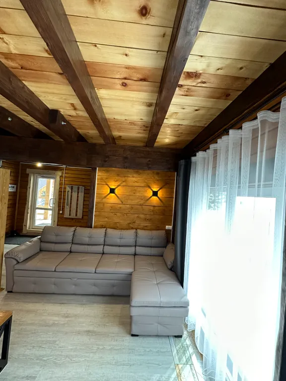 Коттедж с панорамными окнами