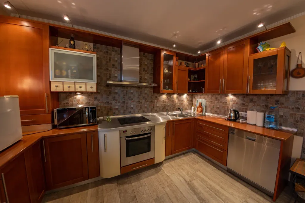 Вилла дзен с ванной спа и террасой с видом на сад