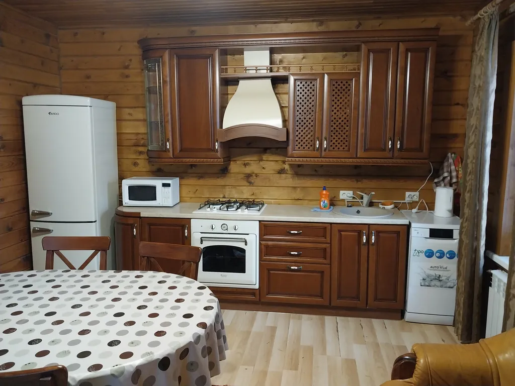 Коттедж-дуплекс на берегу озера Глубокое