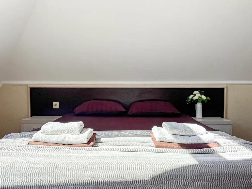 Квартира Мансардный номер в центре в 7 минутах до моря — аренда посуточно в Кабардинка