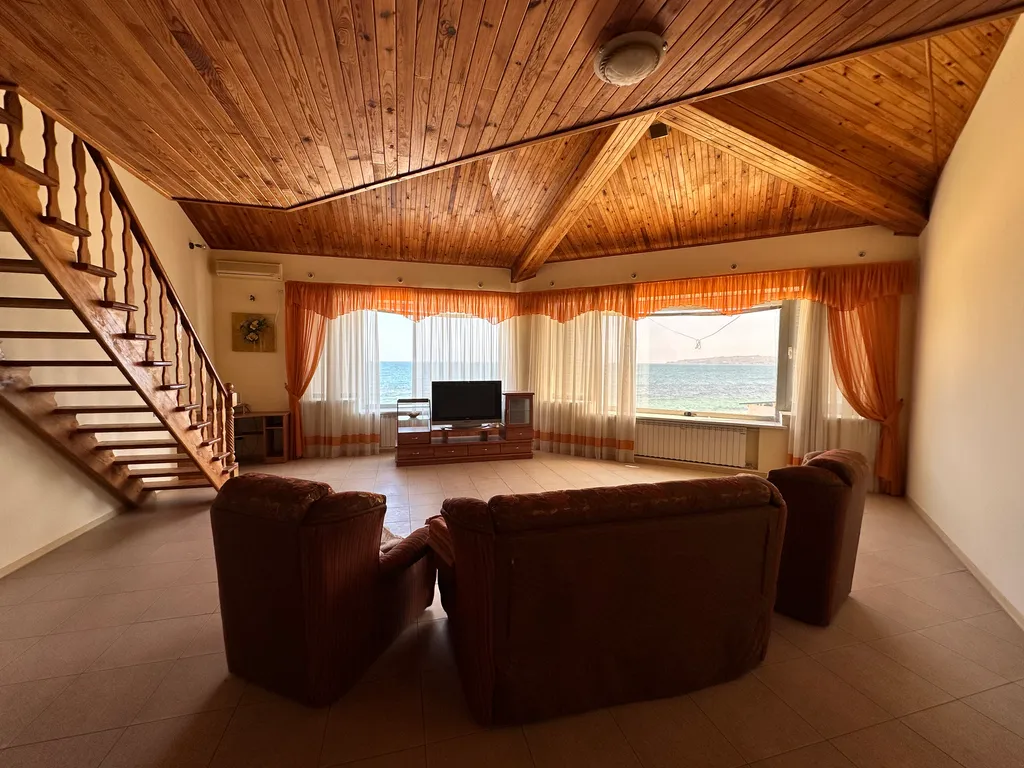 Апартаменты на берегу черного моря 1 линия