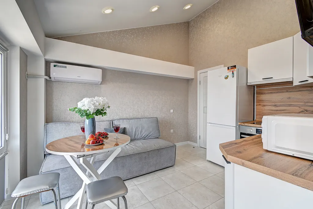 Квартира с бассейном