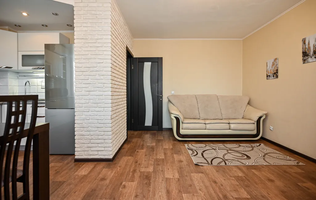 Квартира Уютные апартаменты с лоджией на 9 мая — Красноярск