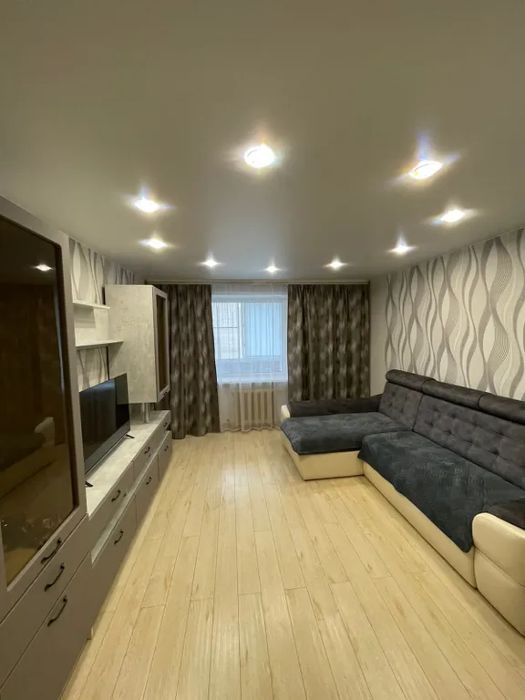 2-комнатная квартира около госпиталя — аренда посуточно в Смоленск