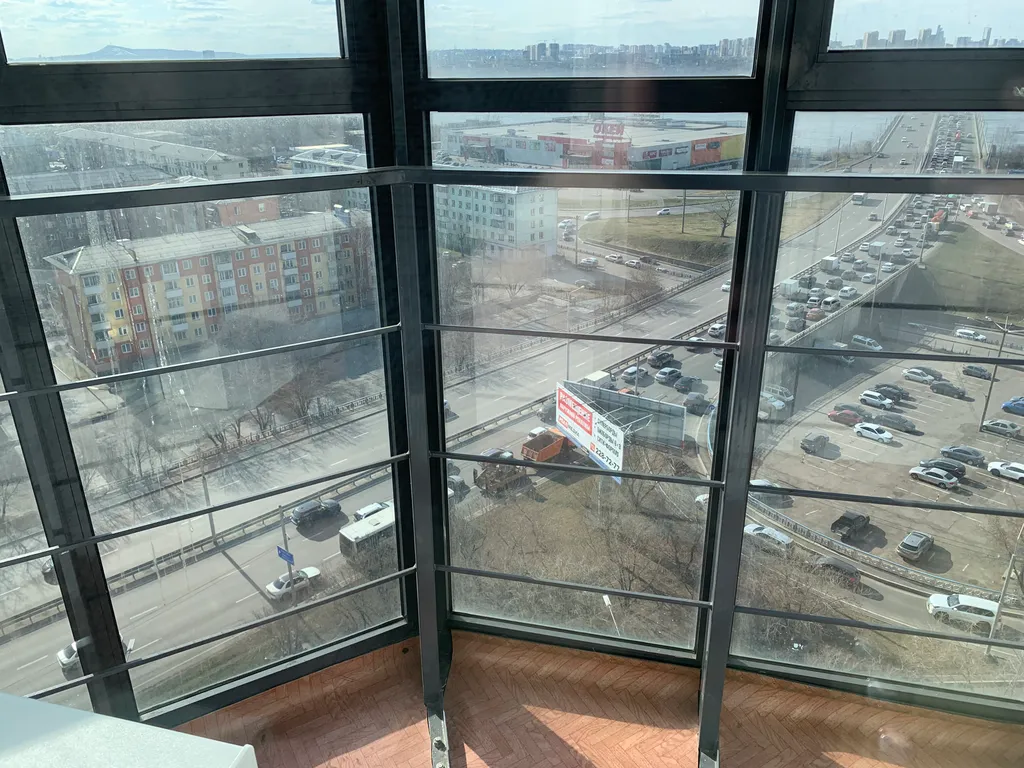 Квартира 1-комнатная квартира с панорамным видом на город с 13 этажа — Красноярск